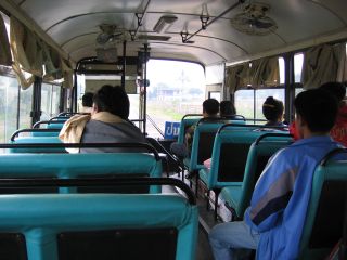 Nahverkehrsbus